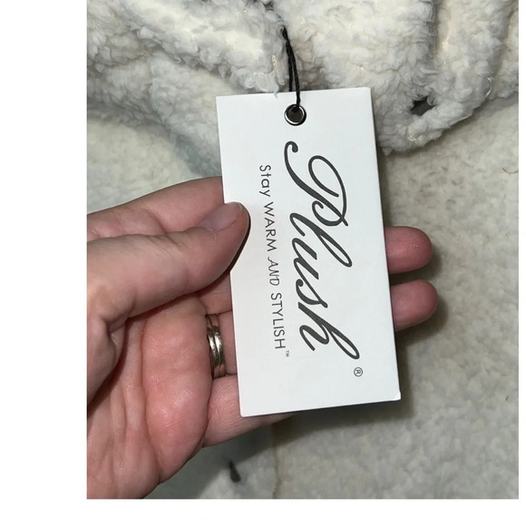 REVOLVE X PLUSH SHERPA COAT CREAM/BROWN IN COLOR SIZE XXL FULL ZIP/SNAPS BUTTONS - Picture 9 of 13